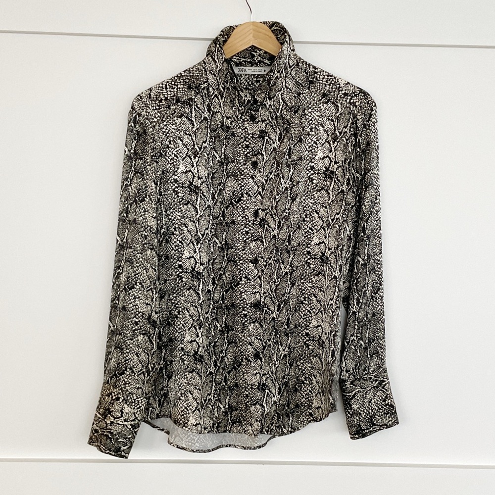 Zara Satin Effect Shirt Snake Print Size Small
